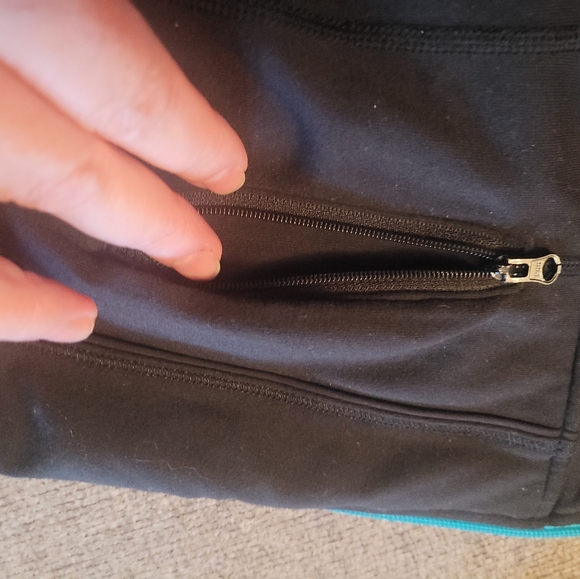 Ivivva reversible coat - Picture 5 of 5